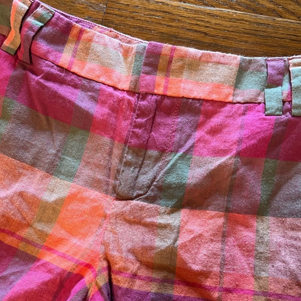 NWT beautiful Loft size 4 pink and orange plaid shorts - Picture 8 of 8
